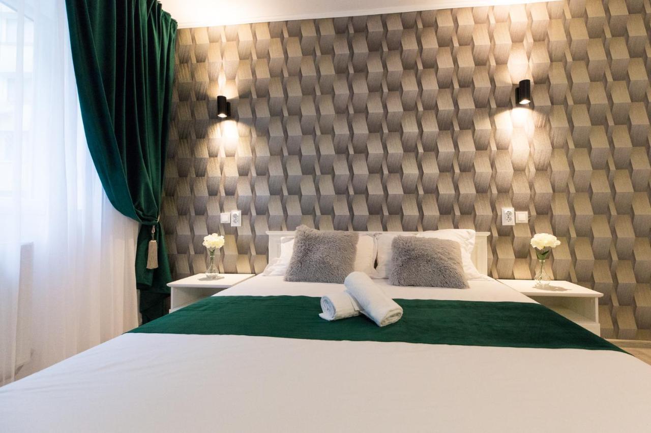 Best Room Bucharest Luaran gambar