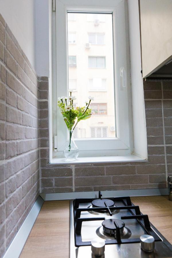 Best Room Bucharest Luaran gambar